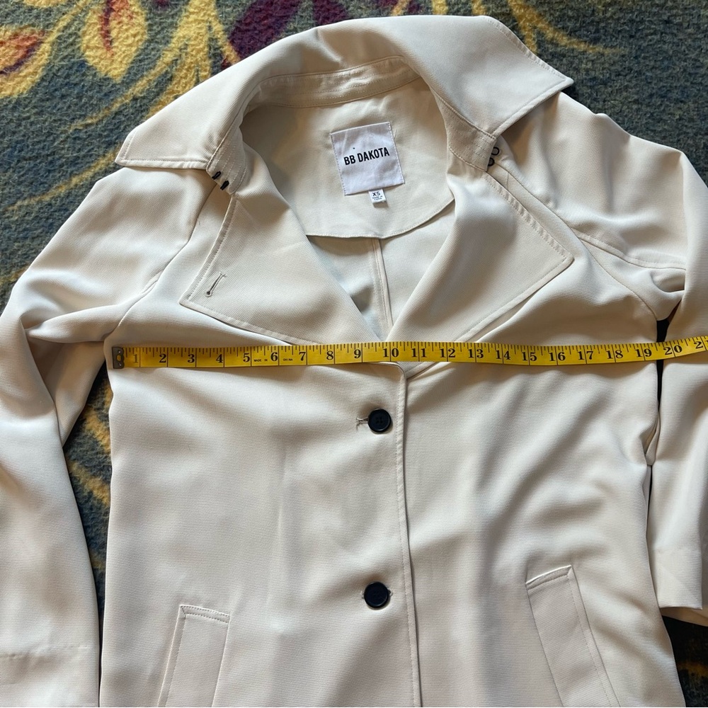 BB Dekota long jacket size xsmall cream color - Picture 6 of 10